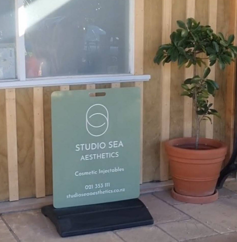 Case Study: How a Happy Customer Used a Footpath Sign to Promote Her Business